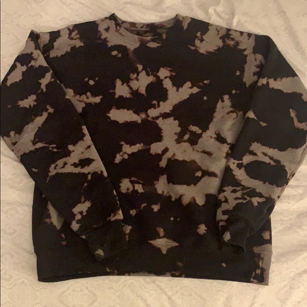 Acid Wash Sweatshirt